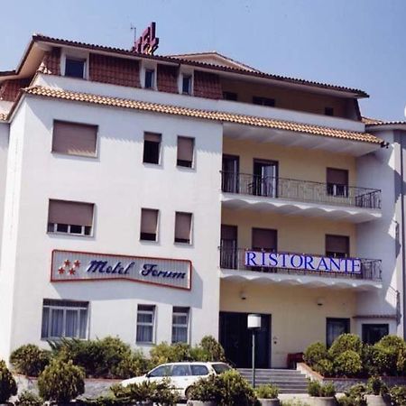 Motel Forum Polla Ngoại thất bức ảnh