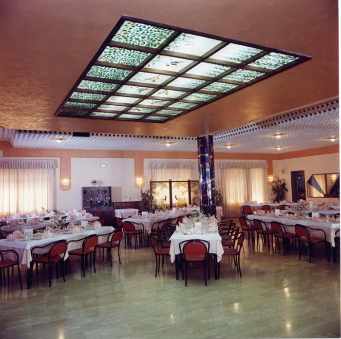 Motel Forum Polla Ngoại thất bức ảnh