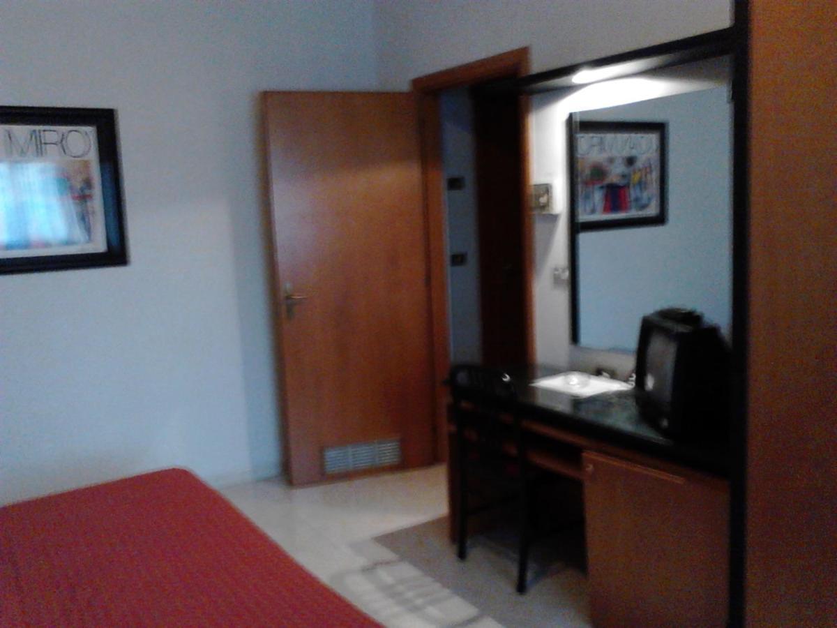 Motel Forum Polla Phòng bức ảnh